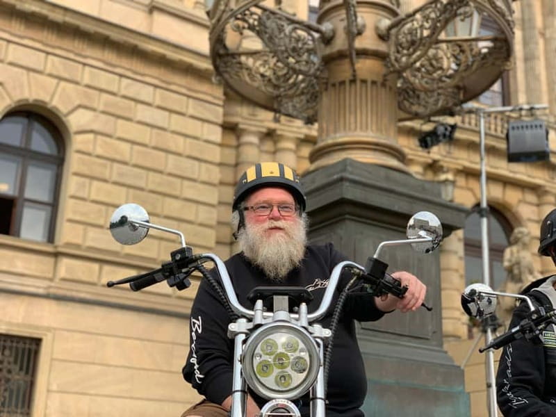 Prague: Panoramic Viewpoints Guided Electric Tricycle Tour - Franz Kafka Museum and the Narrowest Street Twist