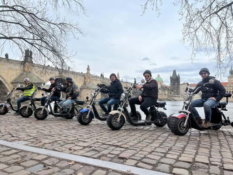 Prague: Panoramic Viewpoints Guided Electric Tricycle Tour - Prague Castle Photo Stop: The Square, the Gate, and That Big Photo Moment (Longer Option)