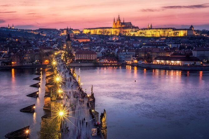 Prague Photo Tours - Stop 1: Charles Bridge for framing tips that beat the crowd