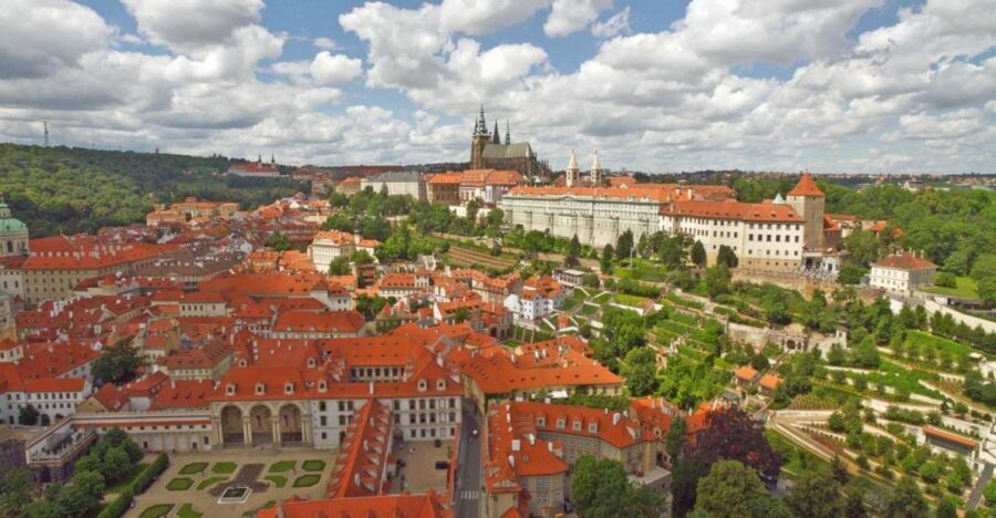 Prague: Prague Castle and Lobkowicz Palace Entry Tickets - Prague Castle Circle B: Four Stops That Cover the Whole Story