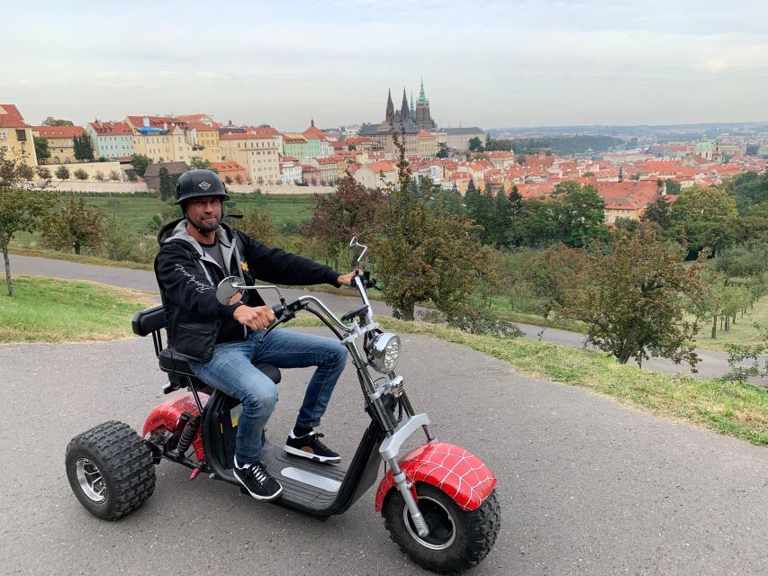 Prague: Private 3-Hour Trike Adventure - Charles Bridge and Lesser Town streets: river views, cobblestones, and angles