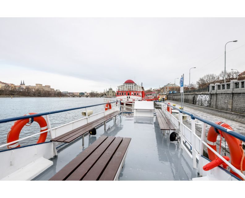 Prague: Private Beer Boat Cruise with Unlimited Beer - What’s Included, and What’s Not (So You Don’t Assume)