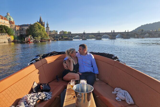 Prague Private Boat Tour - What the Captain-Guide Actually Adds to the Cruise