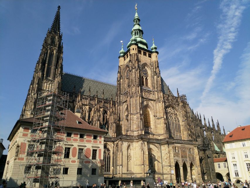 Prague: Private City Tour by Minivan - Should you book this Prague Private City Tour by Minivan?