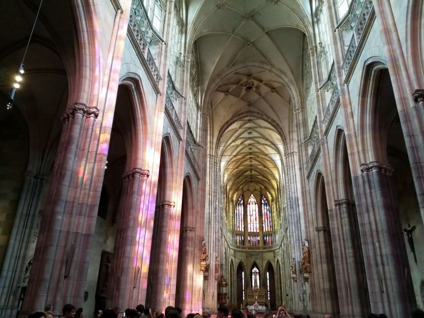 Prague: Private City Tour by Minivan - St. Vitus to the John Lennon Wall in Lesser Town