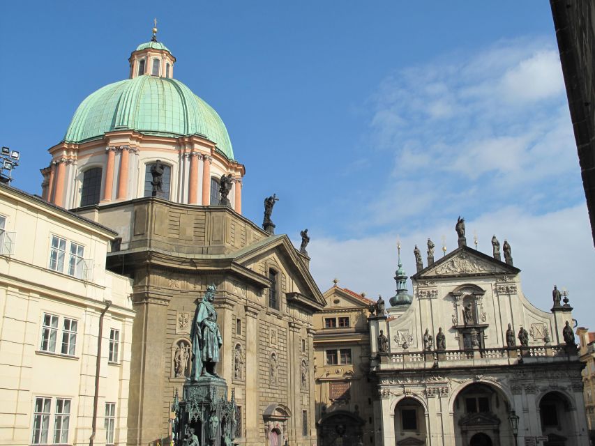 Prague: Private City Tour by Minivan - The guide is the real product, not just the van