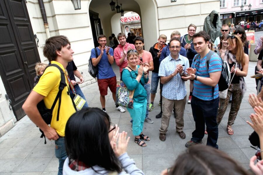 Prague: Private City Walking Tour - Starting on Týnská: why the meeting point sets you up