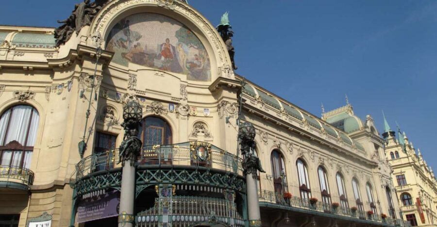 Prague: Private Cubism & Art Nouveau Walking Tour - Entering Prague Cubism on the street: what the guide helps you see