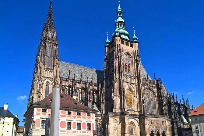 Prague Private Custom Full-Day Tour: Prague Castle and Old Town - The Mercedes-Benz start: why it matters in Prague