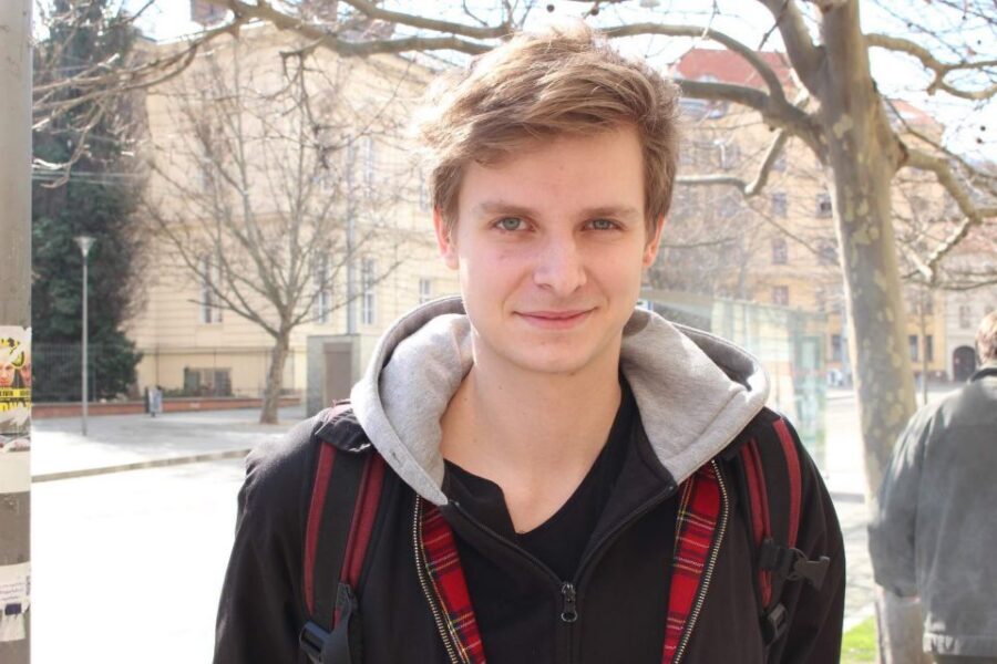 Prague: Private Customized Tour with a Local Guide - Your local guide: the difference is the conversation