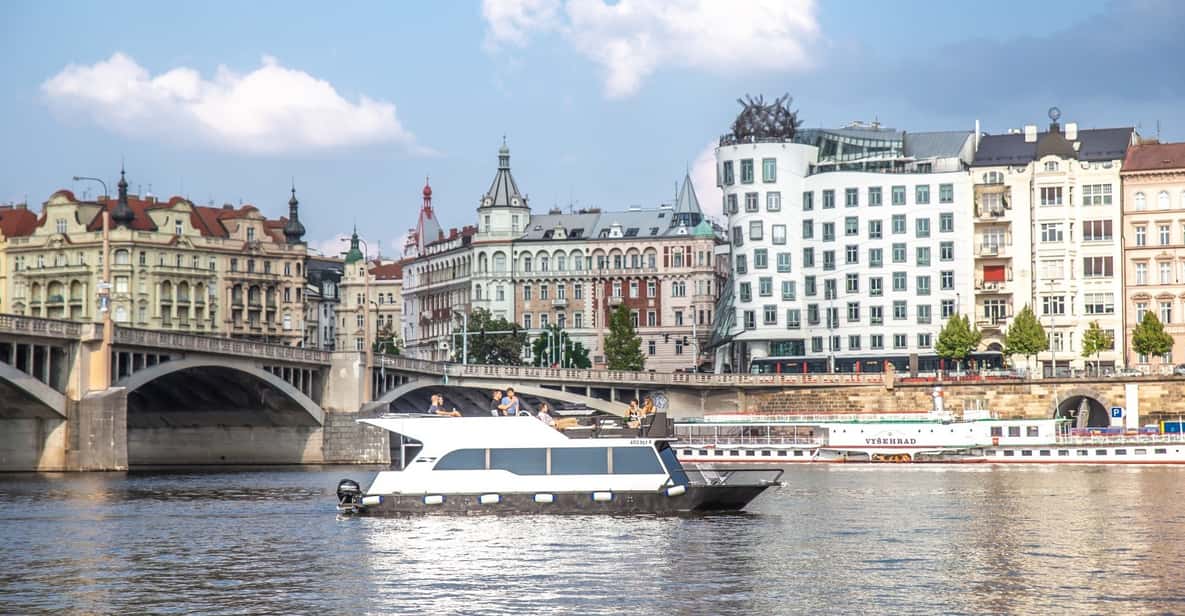 Prague: Private River Cruise with Unlimited Beer or Prosecco - Unlimited Beer or Prosecco: The Real Choice You’ll Make