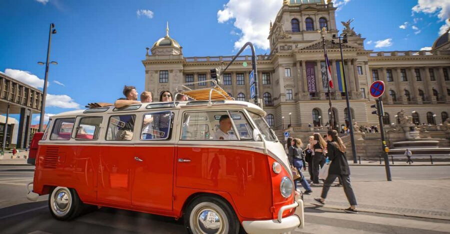 Prague: Private Sightseeing Tour in original VW Samba bus - Photo stops that come with a free Polaroid
