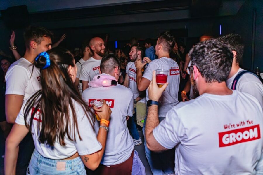 Prague: Pub Crawl with Unlimited Drinks & 5-floor Club Entry - Key things that make this crawl worth your time