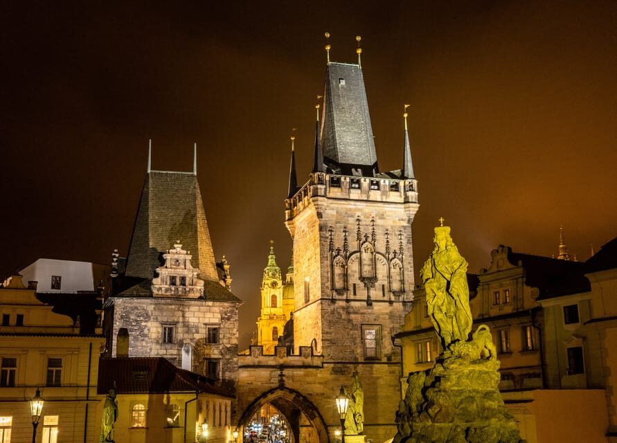 Prague: River Cruise, Charles Bridge Museum, & Walking Tour - Who this tour suits best (and who should skip it)