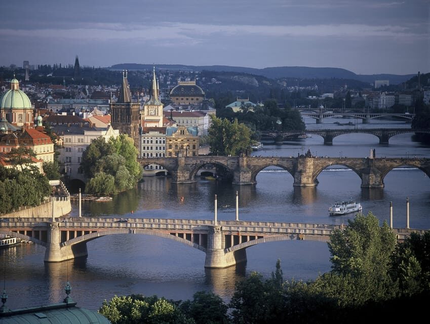 Prague: River Cruise with Transfer to Pier - Practical Tips to Make This Smooth
