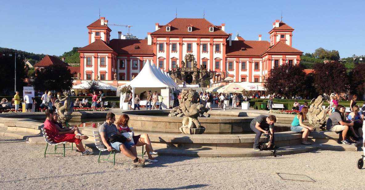 Prague: River & Park Bike Tour to Troja Chateau - What to bring, and what kind of riding you’re signing up for