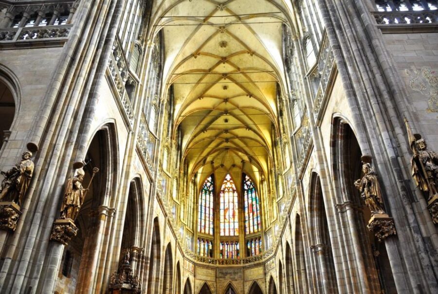 Prague Royal Castle, St Vitus, Golden Lane Tour with Tickets - The Human Touch: What Guide Quality Looks Like in Practice