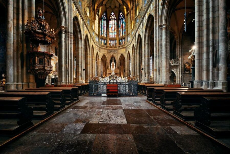 Prague Royal Castle, St Vitus, Golden Lane Tour with Tickets - Old Royal Palace and Vladislav Hall: Royals Without the Museum-Drift