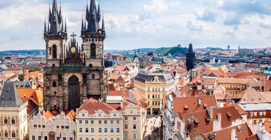 Prague Royal Castle, St Vitus, Golden Lane Tour with Tickets - Up to Hradčany Square and Through Matyáš Gate