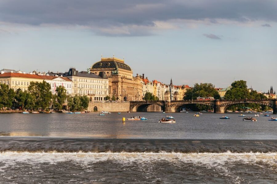 Prague: Sightseeing Dinner Cruise on Open-Top Glass Boat - Drinks on Board: Plan for the Add-On Costs