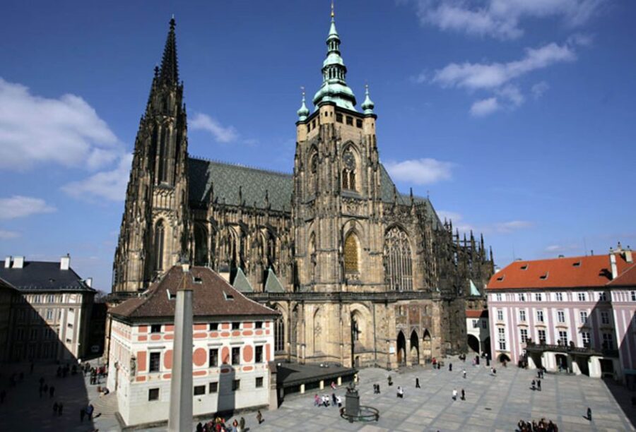 Prague: Stunning Viewpoints, Castle, City & Park Bike Tour - Petrin Park panoramas that feel like a second round of views