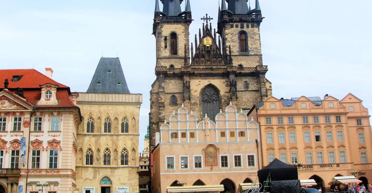 Prague: Tailored Sightseeing Tour in French - Medieval Prague highlights: why the walking order matters