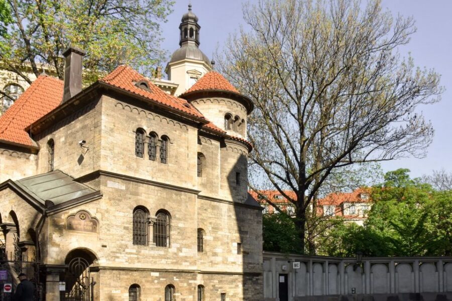 Prague Through the Eyes of Franz Kafka 2.5-Hour Tour - What the $40 price buys you in real terms