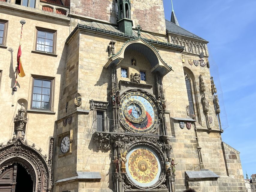 Prague Tour in Spanish - Why This 150-Minute Spanish Prague Walk Makes Sense
