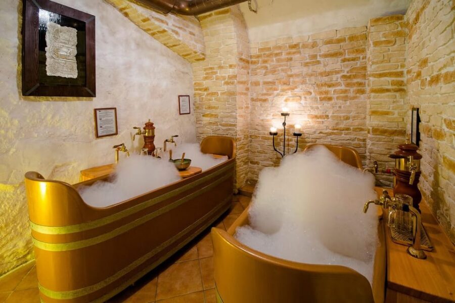 Prague: Ungelt Bernard Beer Spa with Beer & Optional Massage - Optional 20-Minute Massage: When You Want Extra Recovery