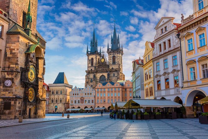Prague Walking Tour 2,5h (Old Town, Jewish Quarter and Charles bridge) - Old Town + Jewish Quarter: The Core of the Story