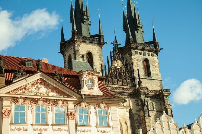 Prague Walking Tour in German: Old Town and Prague Castle - Your Route in Plain Terms: From Staroměstské náměstí to Hradčany