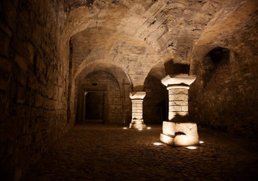 Prague: WWII Guided Tour & The Crypt of Operation Anthropoid - Old Town WWII street scars: where the city still remembers