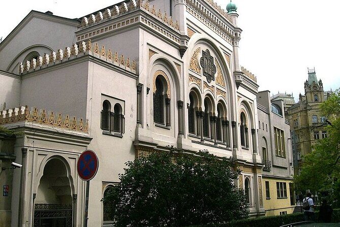 Prague's Jewish Quarter: A Self-Guided Audio Tour - Price and value: why $11.99 can make sense here