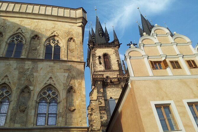 Prague´s Old Town, Jewish Quarter and Charles Bridge Private Tour - Old Town Square and the Astronomical Clock: The Show Happens On Schedule