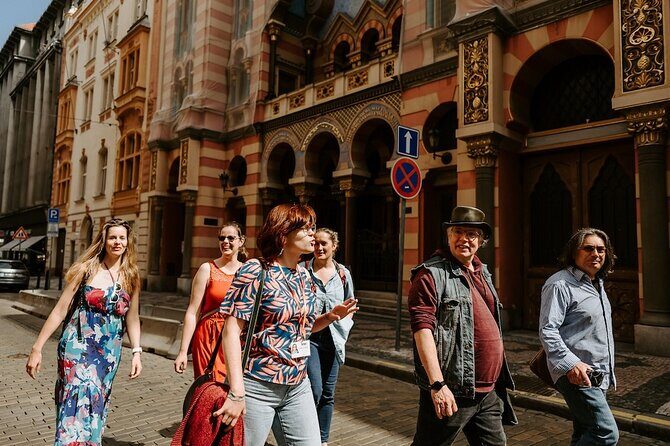 PRIVATE: 3h Stories of Prague Jewish Quarter Tour, drink included - Why the Jewish Quarter tour feels different from self-guided walking