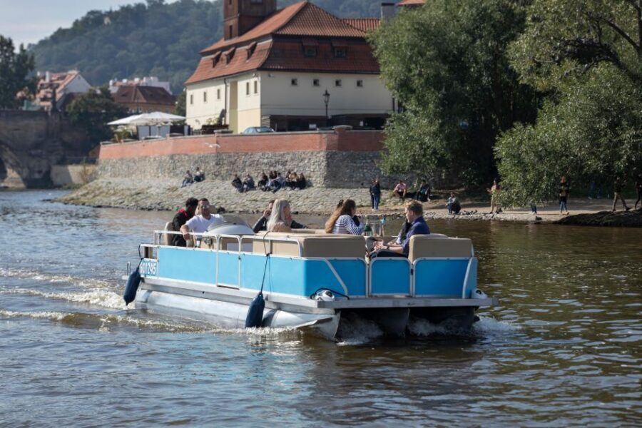 Private Boat Cruise With Unlimited Prosecco - Crew and Comfort: Captain, Bartender, Life Vests, and a Spacious Boat