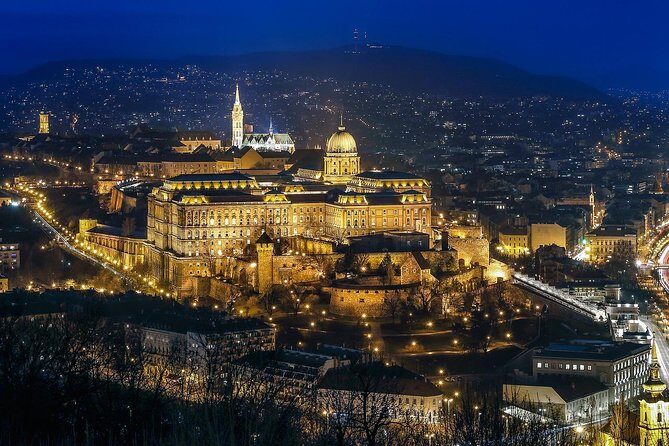 Private Car Transfer from Prague to Budapest with 2 Hour Stop - Door-to-Door Convenience vs. Sightseeing Time Limits