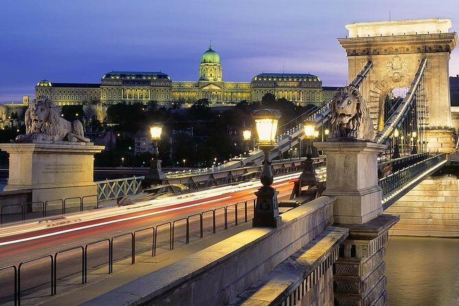 Private Car Transfer from Prague to Budapest with 2 Hour Stop - The Ride Itself: Vehicle Size, Comfort, and Luggage Math
