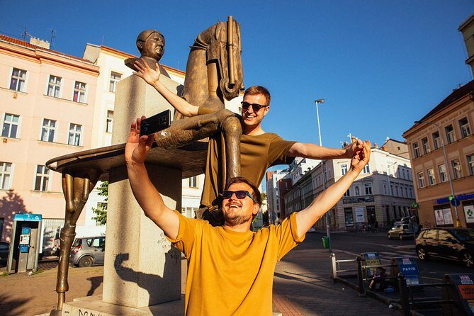 Private City Kickstart Tour: Prague - A 90-Minute Private Walk That Helps You Read Prague