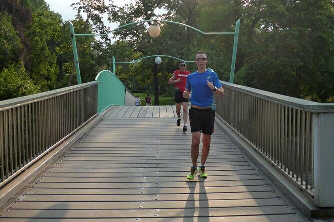 Private Custom Running Tour around Prague - Where you’ll meet your guide and how pickup works