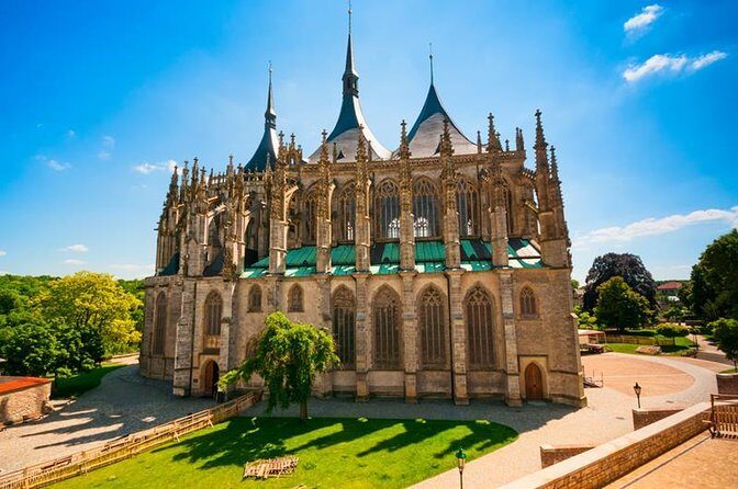 Private Day trip from Prague to Kutná Hora - Door-to-door transfer from Prague: the real value