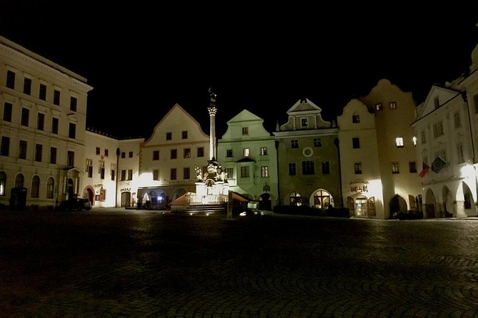 Private evening tour Cesky Krumlov Old Town and Castle area - Stop 1: The Castle Garden, Cascade Fountain, and the Revolving Auditorium