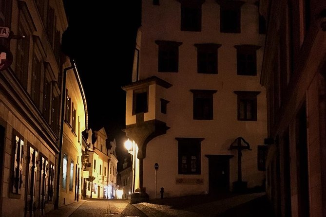 Private evening tour Cesky Krumlov Old Town and Castle area - Stop 4: Svornosti Square with the Maria Column and Renaissance City Hall