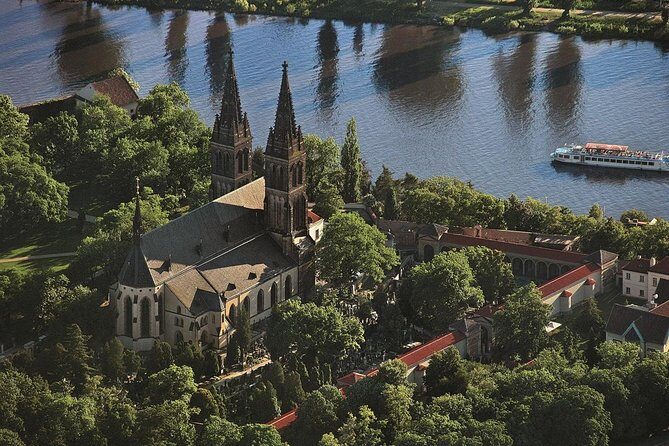 Private Half-Day Sightseeing Tour in Prague - Vyšehrad again: fort views and the panoramic promise