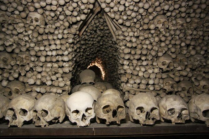 Private Half Day Trip from Prague to Bone Church - St. Barbara’s Cathedral: Gothic drama with a purpose