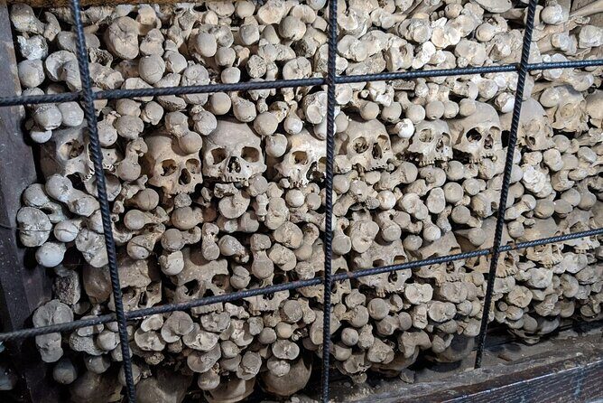 Private Half Day Trip from Prague to Bone Church - Kutná Hora Old Town and free time: don’t underestimate the walk