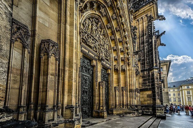 Private Half Day Walking Tour – Walking Tour Prague - Why a private walking route works so well in Prague