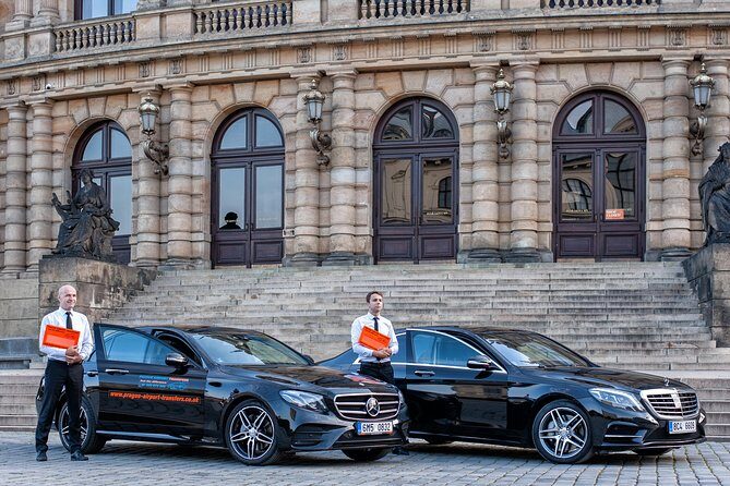 Private Luxury Transfer to Cesky Krumlov from Prague - Private Luxury Prague to Český Krumlov Transfer: What It Feels Like