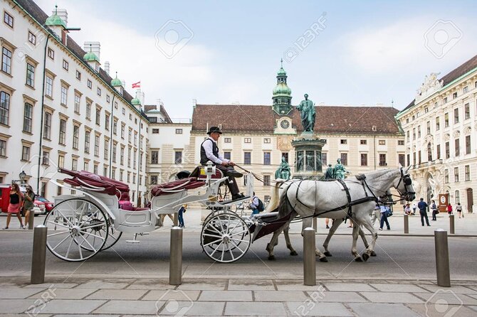 Private one way transfer from Cesky Krumlov to Vienna - Price and Value for a Private Ride Up to Four People