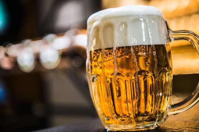 Private Pilsner brewery trip with Chateau and farm cheese tasting - Getting from Prague to Zbiroh Castle: the first leg of the day